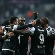 Beşiktaş - Adanaspor karşılaşmasından kareler