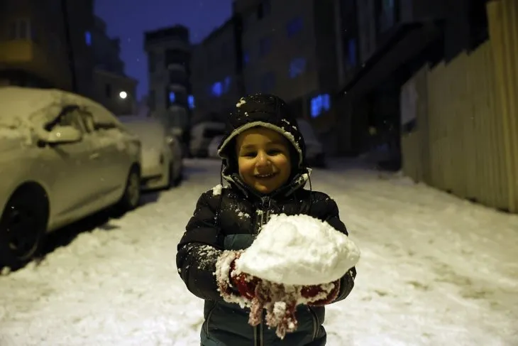 Kar yağışı son dakika | Meteorolojiden yeni uyarı! İstanbul’da bugün hava nasıl olacak? 24 Ocak Pazartesi yurt geneli hava durumu