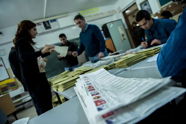 1648095131515.jpg Bugün seçim olsa kime oy verirsiniz? En son seçim anket sonuçları - 8
