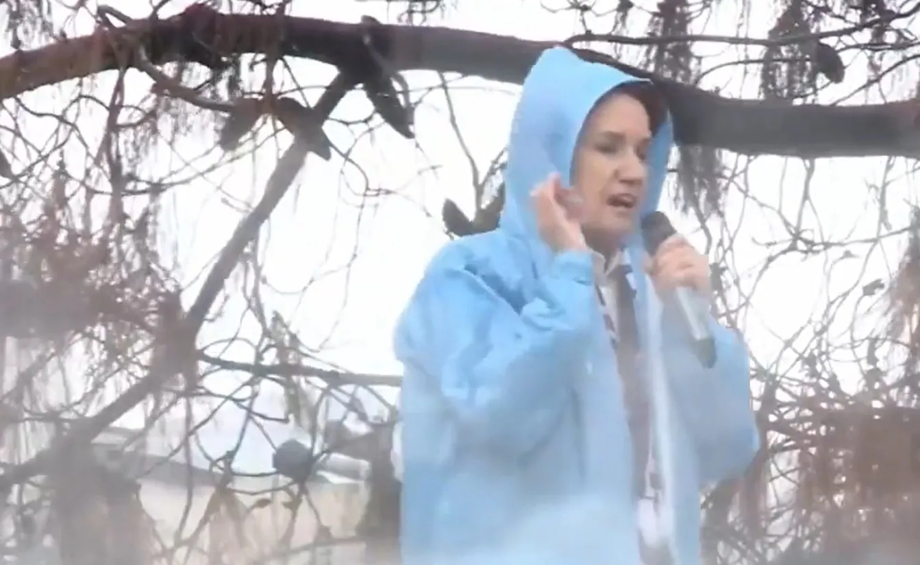 Meral Akşener'den Kılıçdaroğlu'nun PKK ile pazarlığına gönderme! Kendisine oy istedi resmen itiraf etti...