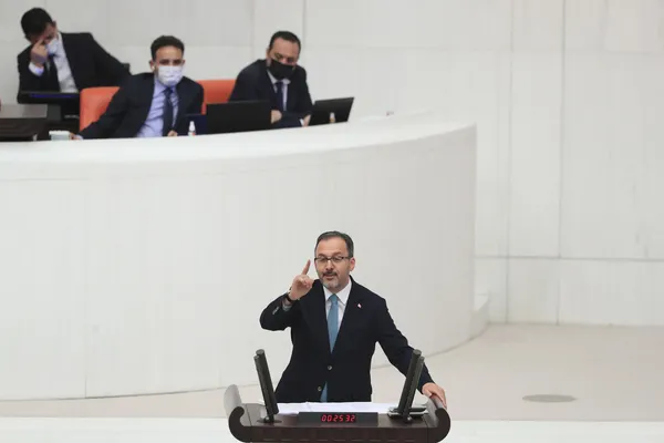 1638952407618.jpeg Gençlik ve Spor Bakanı Dr. Mehmet Muharrem Kasapoğlu muhalefeti eleştirdi: Gelin bu offline zihniyetten vazgeçin - 3