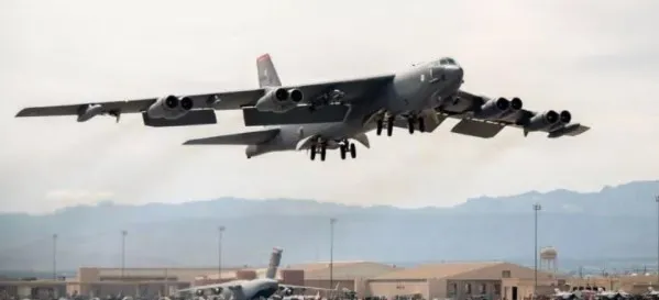 ABD Orta Doğu’da ikinci kez B-52H nükleer uçaklarını uçurdu