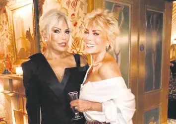 Semiramis Pekkan'dan VIP parti