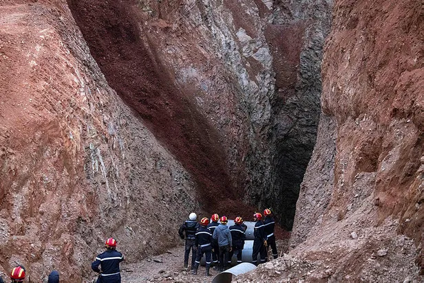 rayan-oldu-mu-fasli-rayan-kurtarildi-mi-32-metre-derinligindeki-kuyuya-dusen-rayanin-son-saglik-durumu-nedir-1644146960983.jpg Rayan öldü mü? Fas'lı Rayan kurtarıldı mı? 32 metre derinliğindeki kuyuya düşen Rayan'ın son sağlık durumu nedir? - 1