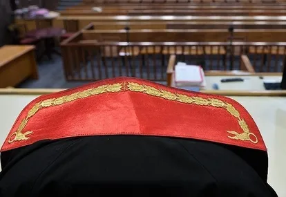 T.C. İZMİR 61. ASLİYE CEZA MAHKEMESİ