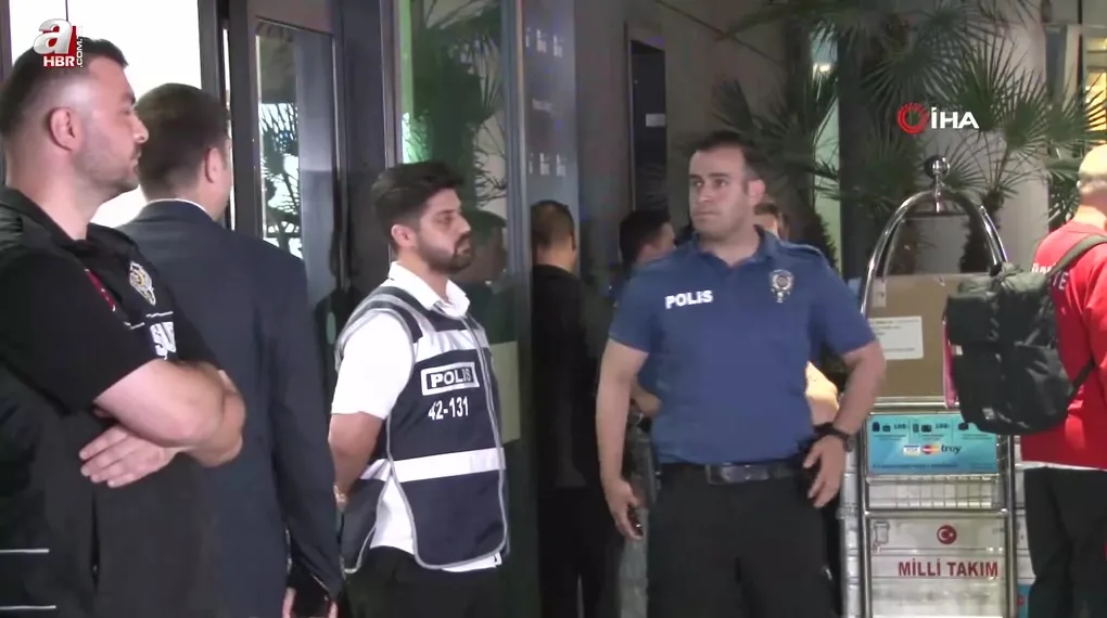 A Milli Futbol Takımı yurda döndü