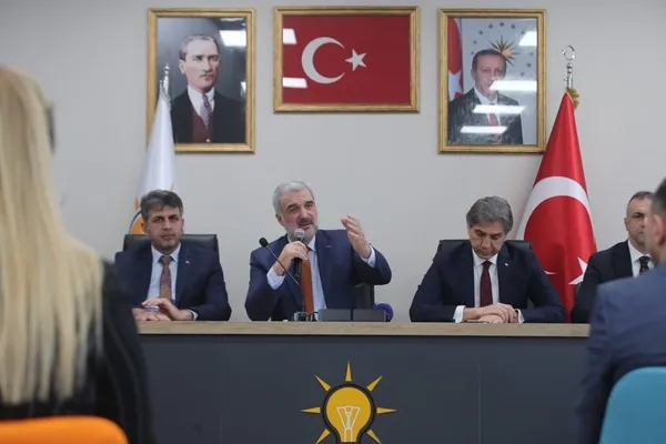 AK Parti’nin Bağcılar Belediye Başkan adayı Abdullah Özdemir oldu