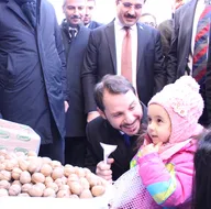 Bakan Albayraktan İzmirde esnaf ziyareti!