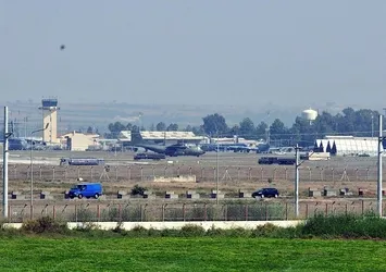 İncirlik Üssü'nde 'greve hayır' kararı