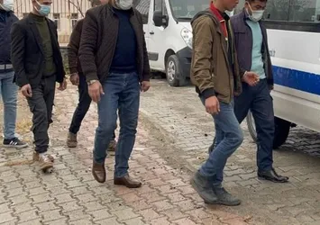 Dereköy Sınır Kapısı yakınlarında 9 düzensiz göçmeni yakalandı
