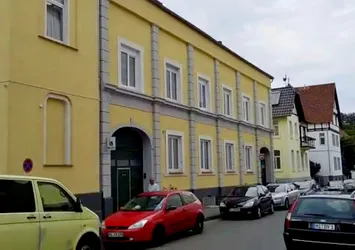 Almanya'da camiye çirkin saldırı!