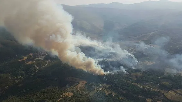 Tarım ve Orman Bakanı Bekir Pakdemirli ile İçişleri Bakanı Süleyman Soylu’dan yangınlara ilişkin son dakika açıklamaları