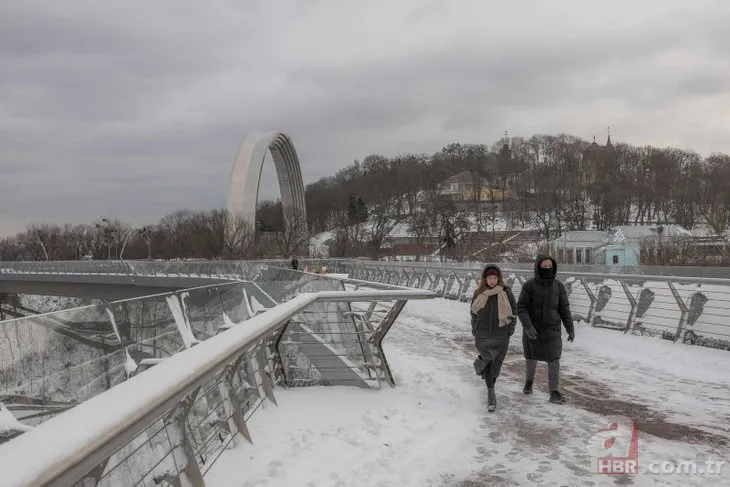 Dondurucu soğuklar Ukrayna’yı esir aldı: 10 kişi hayatını kaybetti