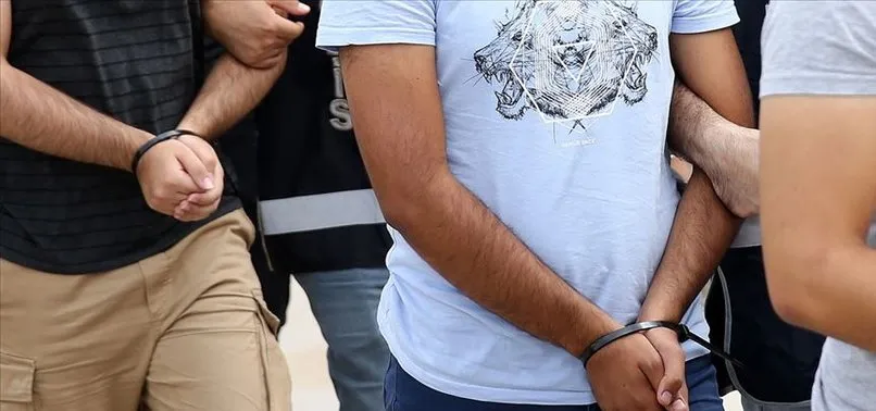 Son dakika: FETÖ'nün doktor yapılanmasına operasyon