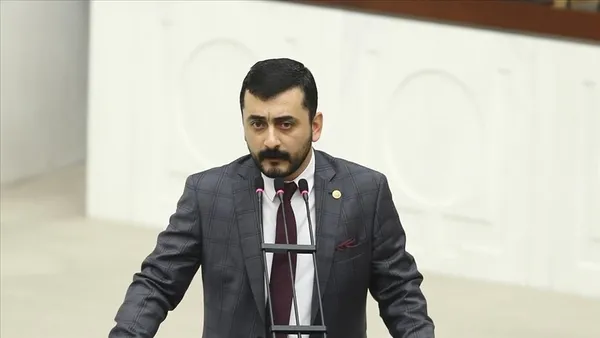 Tanju Özcan ile Eren Erdem canlı yayında tartıştı! Hakaretler havada uçuştu: İnanılmaz seviyesiz bir adamsın