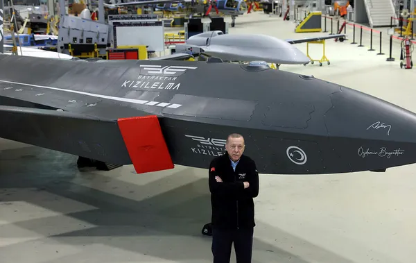 Selçuk Bayraktar bir ilki daha başardı! İşte TB3’ün görüntüsü! Daha önce böylesi yapılmadı