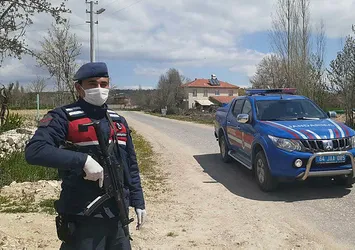 Uşak'ta bir köyde daha karantinaya alındı