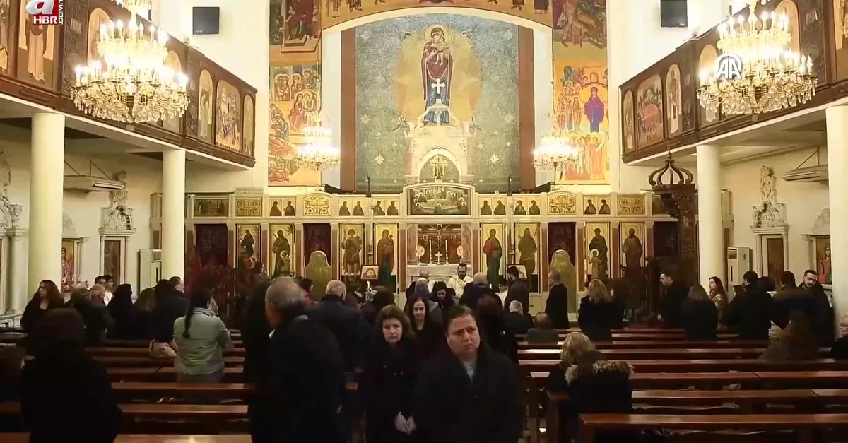 Suriye'nin başkenti Şam'da pazar ayini düzenlendi