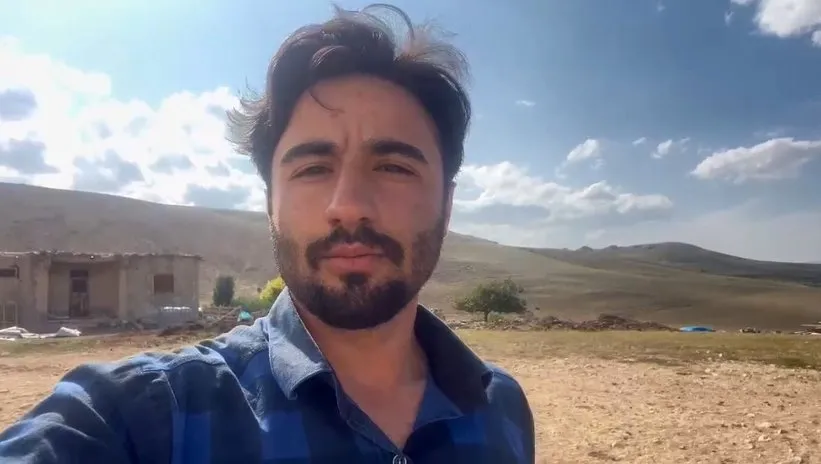 Hayvanlarını otlatırken gördü! Böyle kaydetti