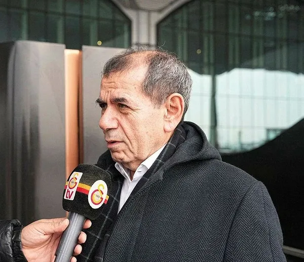 dursun-ozbekten-galatasaray-taraftarina-transfer-mujdesi-o-bolgeye-takviye-geliyor-1702563084010.jpeg Dursun Özbek'ten Galatasaray taraftarına transfer müjdesi! O bölgeye takviye geliyor - 2