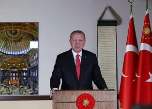 Başkan Erdoğan'ın Ayasofya'yı ibadete açan imzayı atmasının ardından sosyal medyada destek mesajları yaptı