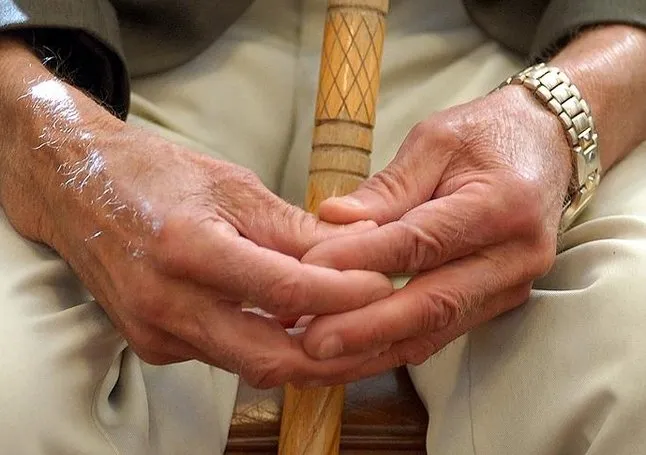 Parkinson erken teşhisle kontrol altına alınabilir