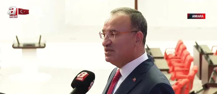15 Temmuz gecesi Meclis'te neler oldu? Bekir Bozdağ ve Efkan Ala A Haber'de anlattı - 6