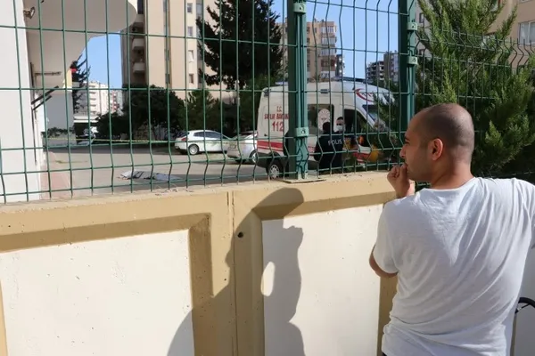 Son dakika: Adana'da yürek sızlatan olay! Annesinin son hamlesi yetmedi 14. kattan düşen çocuk hayatını kaybetti - 2