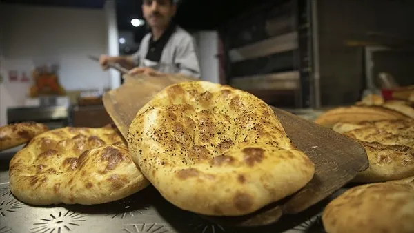 ramazan-pidesi-ne-kadar-kac-tl-2023-ramazan-pidesi-fiyati-ne-kadar-oldu-istanbul-izmir-ankara-1679299309497.jpg 2023 Ramazan pidesi fiyatı ne kadar oldu? Ramazan pidesi ne kadar, kaç TL? İstanbul, İzmir, Ankara... - 4