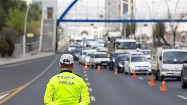 yola-cikacaklar-dikkat-istanbulda-bu-yollar-trafige-kapatildi-iste-alternatif-guzergahlar-1698553747064.jpeg Yola çıkacaklar dikkat! İstanbul'da bu yollar trafiğe kapatıldı! İşte alternatif güzergahlar... - 1
