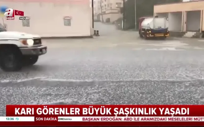 Suudi Arabistan'a kar yağdı