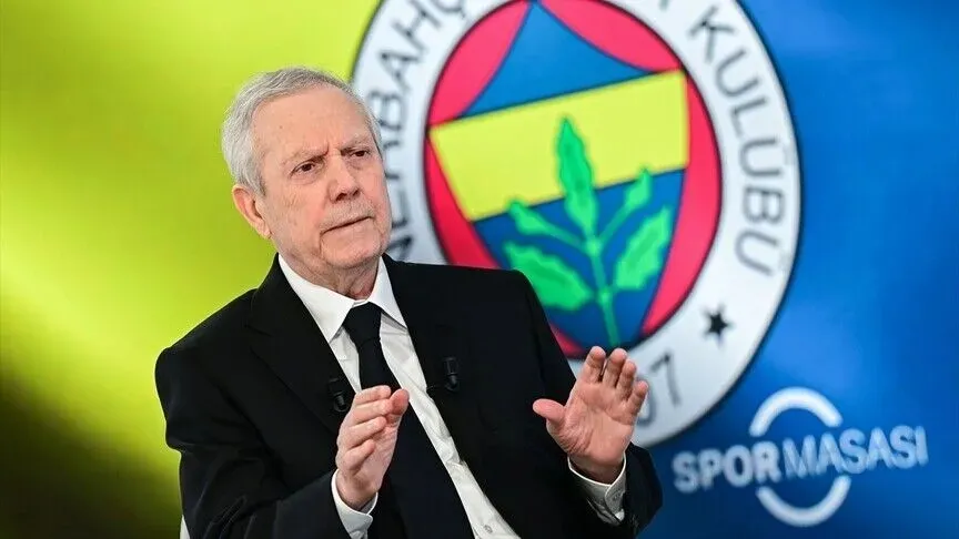 fenerbahce-teknik-direktoru-istifa-etti-aziz-yildirimdan-karara-itiraz-ismail-kartal-gorevinin-basindadir-1789071822763.jpeg Fenerbahçe Teknik Direktörü istifa etti! Aziz Yıldırım'dan karara itiraz: İsmail Kartal görevinin başındadır - 1