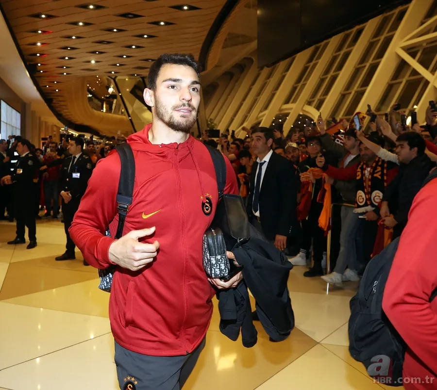 Galatasaray kafilesi Karabağ maçı için gittiği Bakü'de coşkuyla karşılandı 8