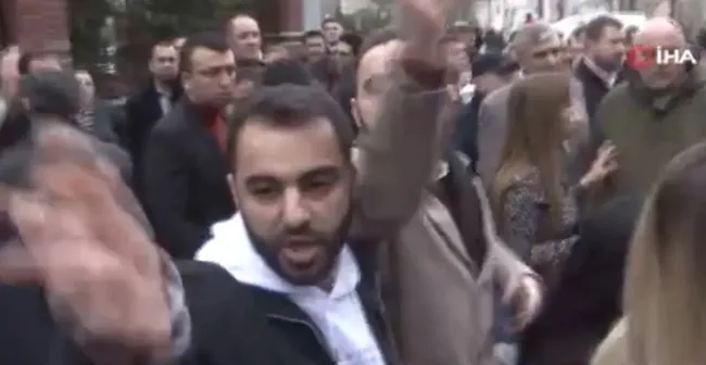 A Haber muhabiri Ahmet Nazif Vural’a saldırı! Tepkiler peş peşe geldi