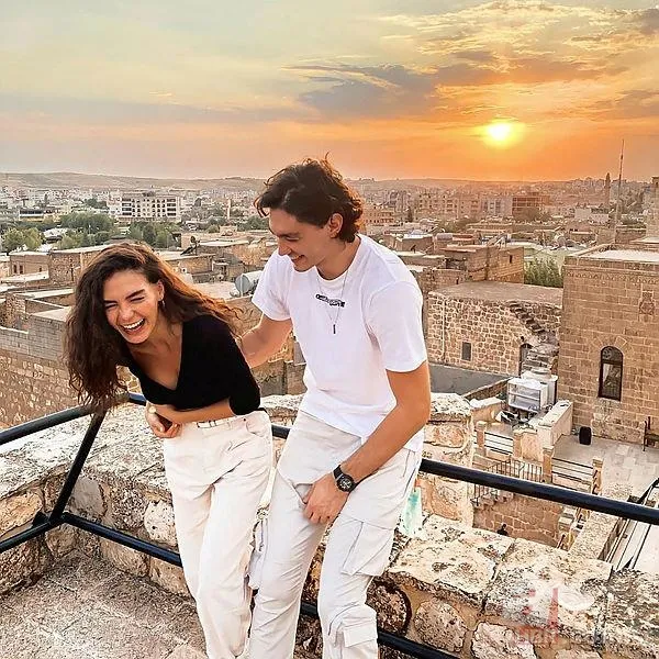 Cedi Osman Ebru Şahin için kesenin ağzını açtı! Alaçatı'da lüks villa kiraladı 7