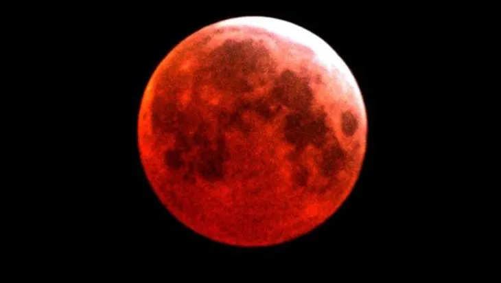 Kanlı ay tutulması nedir | Dünya yarın geceye kilitlendi! Böyle görünecek