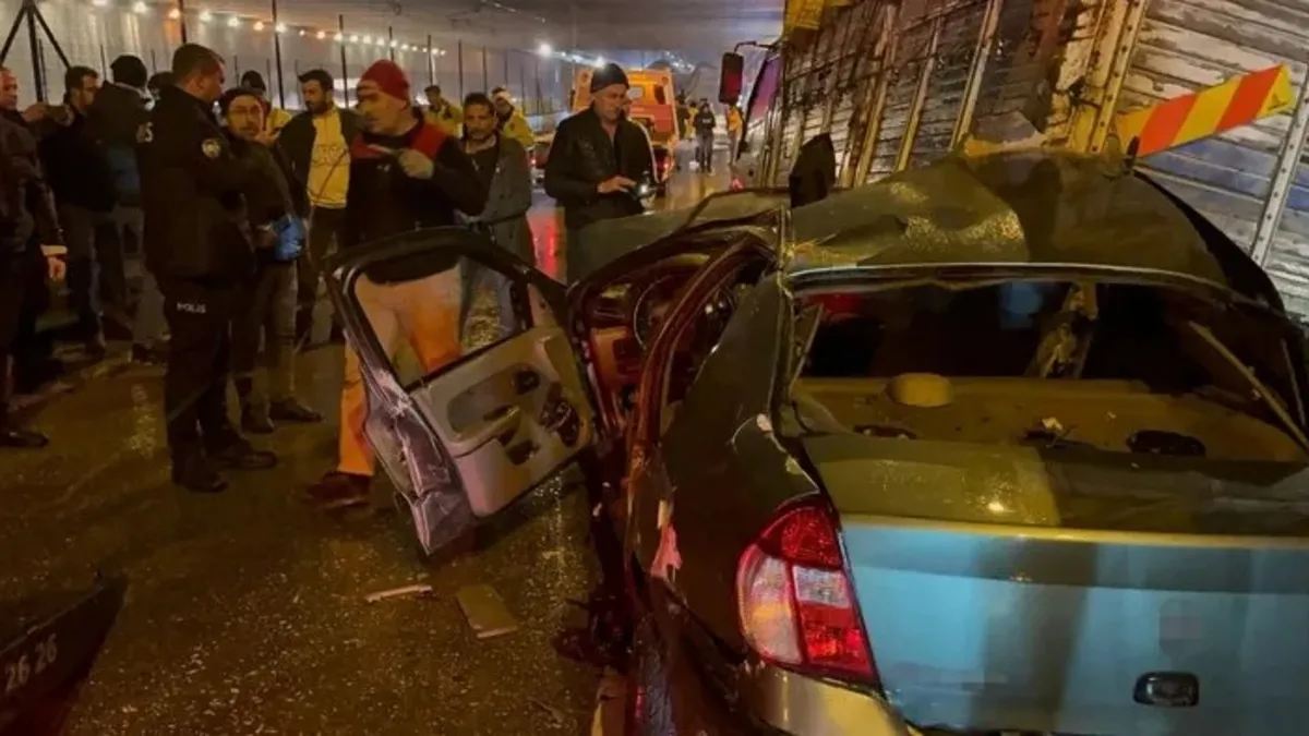 Bursa'da zincirleme kaza: 1 ölü 4 yaralı