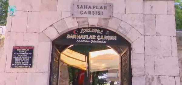 sahaf-adil-sarumsaktan-vav-tvye-ozel-aciklamalar-1666544798754.jpg CHP'nin yasakçı zihniyetini Sahaf Adil Sarmusak anlattı! "Evde Kuran’ınız olacağına cephanelik olsun! Daha büyük bir suçtu" - 4