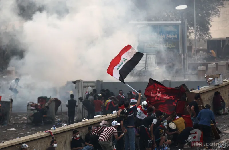 Irak'ta kanlı gece! En az 13 ölü, 865 yaralı... 15