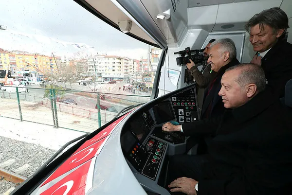 Binali Yıldırım: İki yaka, bir sevda İstanbul'a hizmet edecek - 1