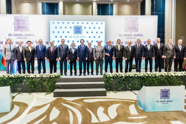 Son dakika: Hazine ve Maliye Bakanı Nureddin Nebati'den büyüme açıklaması: Öncü göstergeler yüzde 7'yi işaret ediyor - 3