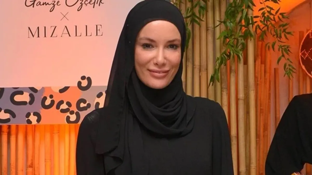 Gamze Özçelik oğlu Murathan’ı paylaştı: