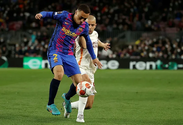 Feghouli Barcelona karşısında neden yok? Galatasaray Teknik Direktörü Torrent açıkladı