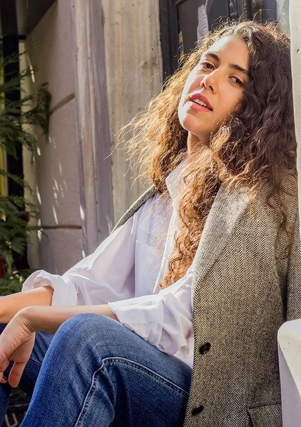 Cemre Ebüzziya kimdir? Cemre Ebüzziya kaç yaşında, nereli? - 1