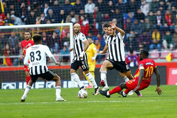 canli-kayserispor-besiktas-maci-canli-anlatim-izle-super-ligde-zorlu-karsilasma-1674399548592.jpg Beşiktaş Kayserispor’u 2 golle geçti - 4