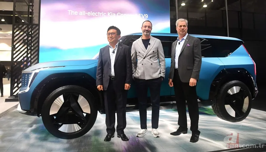 Los Angeles Otomobil Fuarı başladı! Yeni modeller büyüledi | (LA Auto Show) 24