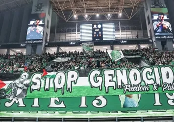 Panathinaikos-Maccabi maçında Filistin'e destek: "Soykırımı durdurun" panosu açtılar