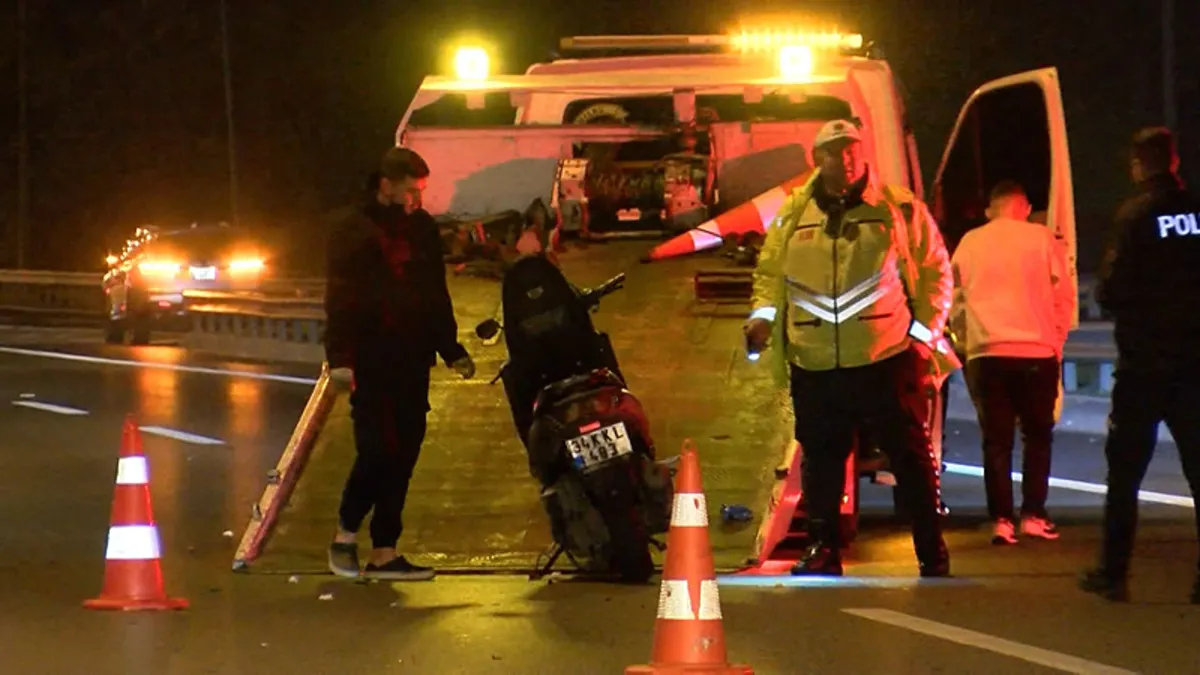 TEM Otoyolu'nda motosiklet kazası: 2 kişi hayatını kaybetti