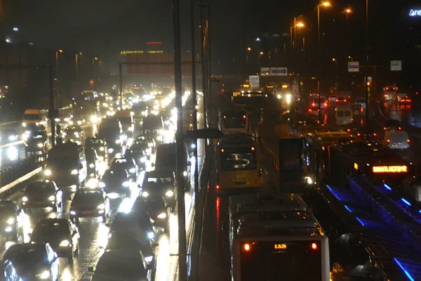 Sürücüler dikkat! İstanbul'da trafik çilesi! Yüzde 50'yi geçti - 1