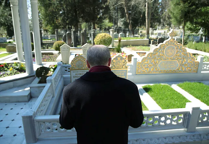 Başkan Erdoğan'ın cuma namazını Hz. Ali Camii'nde kıldı! Termal kameralı önlem alındı